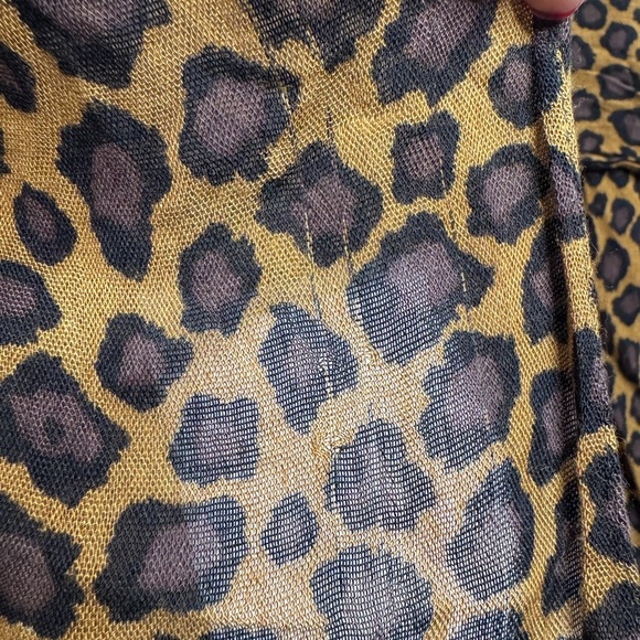 Leopard Print Long Scarf or Shawl - Picture 7 of 8